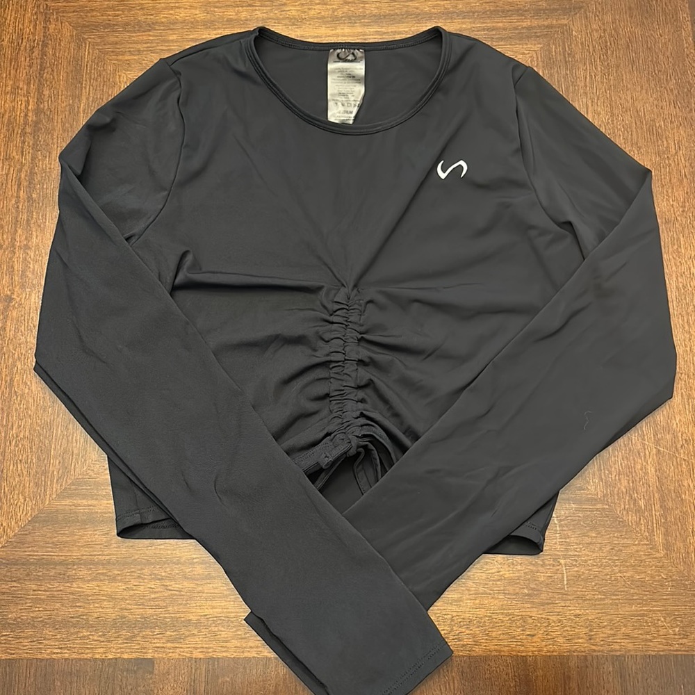 TLF cropped long sleeve